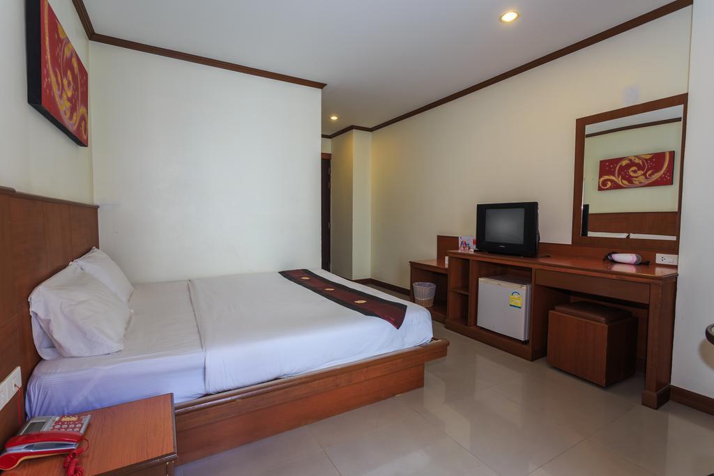 Sharaya Residence Patong Exteriör bild