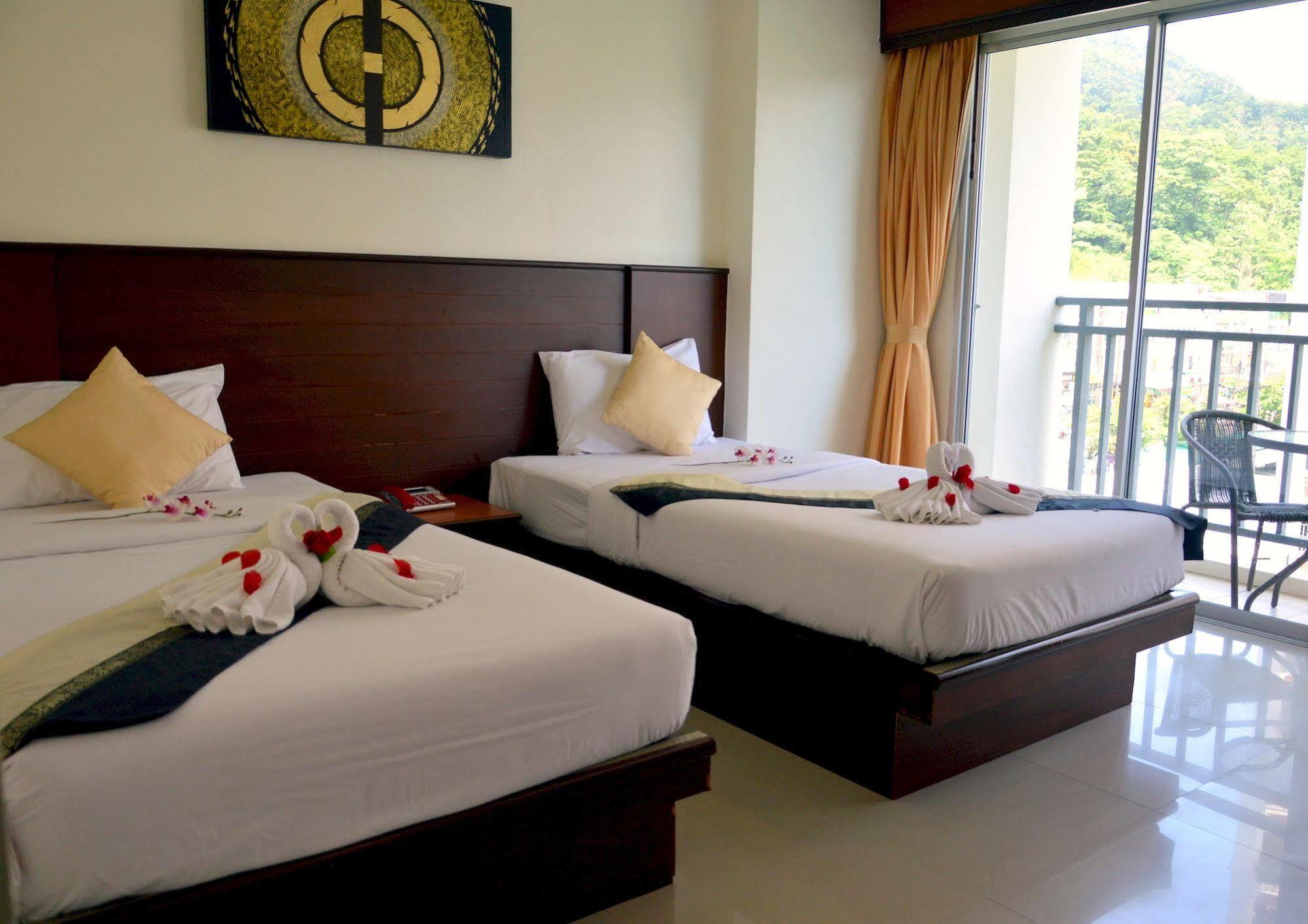 Sharaya Residence Patong Exteriör bild